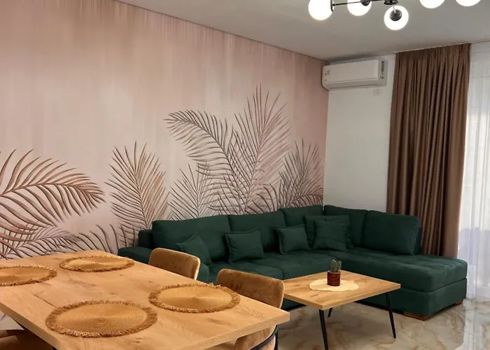 Pine At San Pietro Appartement Durrës